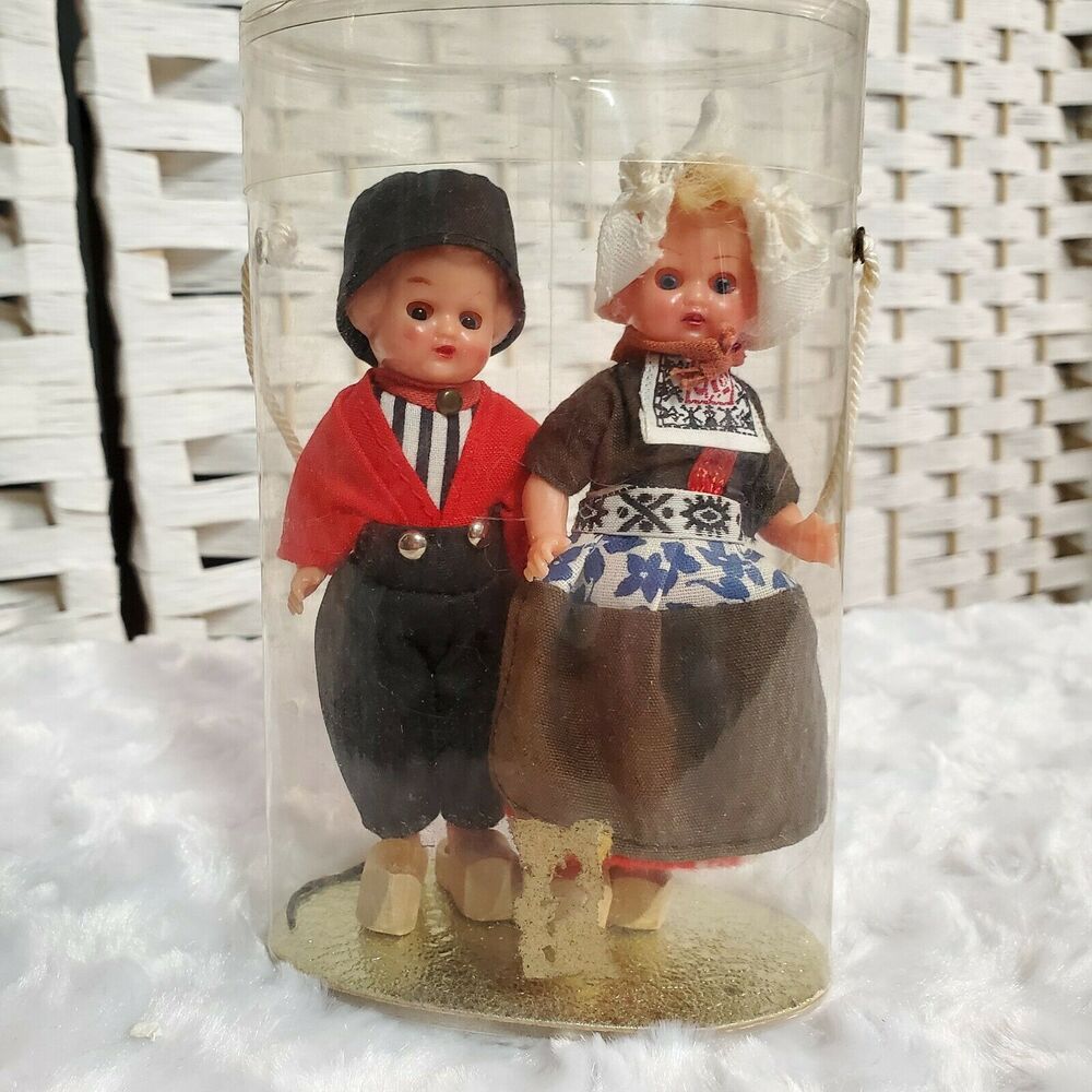 Vintage Dutch Souvenir Dolls Set of 2 Wooden Shoes
